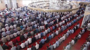 BAYRAM NAMAZI SAAT KAÇTA?