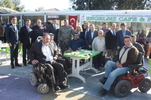 ENGELLİLER GÜNÜ ENGELSİZ’DE KUTLANDI