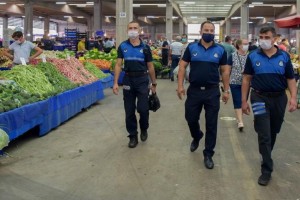 ZABITA 2 BİN 941 İHBAR VE ŞİKÂYETE MÜDAHALE ETTİ