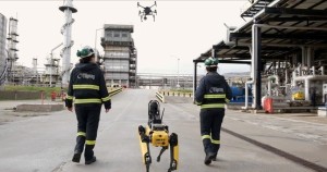 TÜPRAŞ, OTONOM ROBOTLARINI DENİYOR