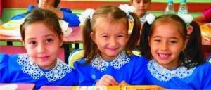 Öğrenciler ders başı yapıyor