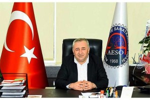 Berk, “Bayram alışverişimizi yerel esnaftan yapalım”