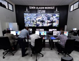 İZMİR TRAFİĞİNDE "AKILLI" DÖNEM BAŞLADI