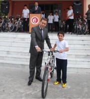 ÖĞRENCİLERİN BİSİKLET SEVİNCİ