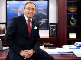 YÖNETİMDEN DE İSTİFA ETTİ