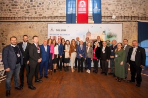 Büyükşehirlerin turizm birimleri İzmir’de buluştu