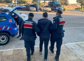 İzmir merkezli FETÖ operasyonu