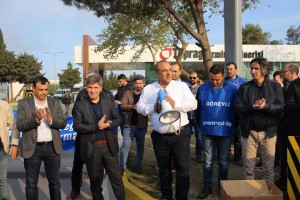 TÜPRAŞ’TA İŞ BIRAKMA EYLEMİ