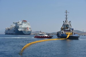 ALİAĞA LNG TERMİNALİ'NDE DENİZ KİRLİLİĞİ TATBİKATI