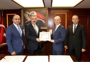 PETKİM 8. OKUL İÇİN KOLLARI SIVADI