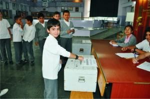 GAZİ ORTAOKULU BAŞKANINI SEÇTİ