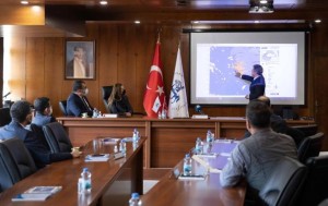 TÜBİTAK BAŞKANI MANDALCI: “İZMİR PİLOT ŞEHİR OLABİLİR”