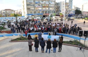8 MART’TA ALİAĞA’DA KADINLAR ALANLARDAYDI