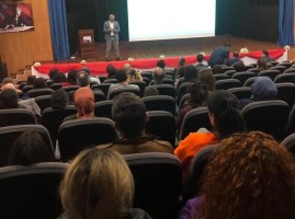 MESLEKİ GELİŞİM SEMİNERLERİ SÜRÜYOR