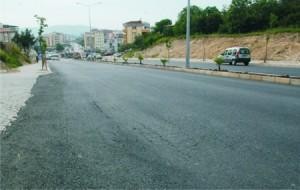 Belediye yapıyor, kamyonlar bozuyor