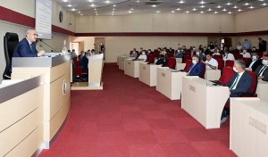 MUHTARLARIN TALEP VE SORULARINI DİNLEDİ