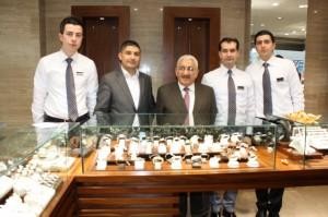 Aliağa'ya yeni ve seçkin bir mekan: KARATAŞ KUYUMCULUK