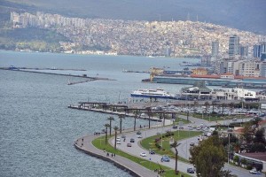 İZMİR'E 122 BİN 668 KİŞİ GÖÇ ETTİ