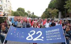 TARİHİ MİRAS BERGAMA KERMESİ’NDE MUHTEŞEM FİNAL