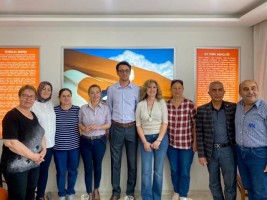 ADD’de yeni üyelere rozet takıldı