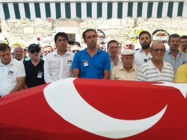 ERİNERİ DEMİRAĞ ASKERİ TÖRENLE UĞURLANDI