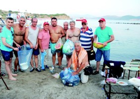 EMEKLİLERDEN TAVŞAN ADASINA ÇIKARMA