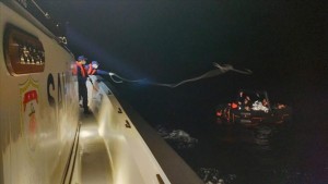 18 bin 487 düzensiz göçmen kurtarıldı