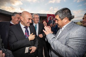 SOYER, MUHTARLARI DİNLİYOR