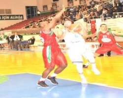 ALİAĞA PETKİM:94 PINAR KARŞIYAKA:98