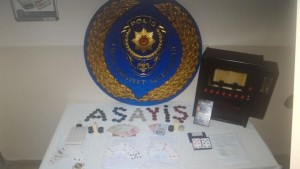 ALİAĞA’DA KUMARA GEÇİT YOK