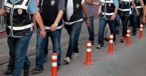 FETÖ OPERASYONUNDA 137 ŞÜPHELİ YAKALANDI