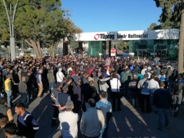 TÜPRAŞ İŞÇİLERİ İŞBAŞI YAPMADI!