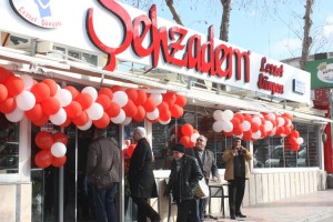 ALİAĞA'NIN 'ŞEHZADEM'İ AÇILDI