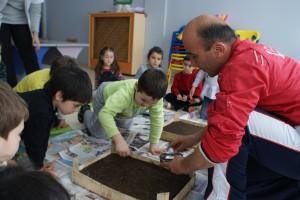 TOHUMDAN BÜYÜTÜP BAHÇEYE DİKTİLER