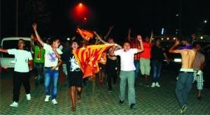 ALİAĞA'DA SÜPER KUPA ÇOŞKUSU