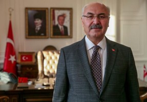 Vali Köşger'den festivale davet