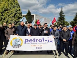 Petrol-İş’den Etkin Plastik işçilerine destek