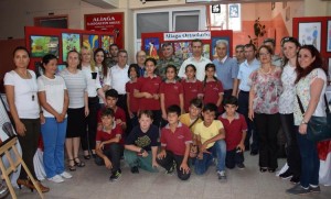 ORTAOKUL ÖĞRENCİLERİNDEN YILSONU SERGİSİ