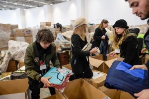 Gönüllülerin mesaisi sürüyor