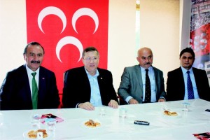 MHP'DEN 'BAYRAK' MİTİNGİNE ÇAĞRI