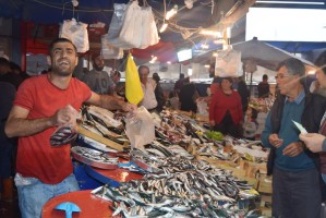 PAZARDA BALIK FİYATLARI DÜŞMEDİ