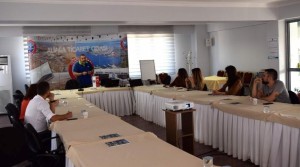 DIŞ TİCARET UZMANLIĞI EĞİTİMİ TAMAMLANDI
