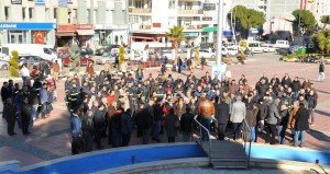TERÖR SESSİZ PROTESTO İLE KINANDI