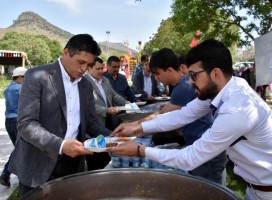 UZUNHASANLAR’DA GELENEKSEL KÖY HAYRI