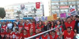 Aliağa’da İşten Çıkarılan işçilere büyük destek