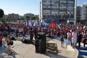 BELEDİYE İŞÇİLERİ İÇİN BİR ARAYA GELDİLER