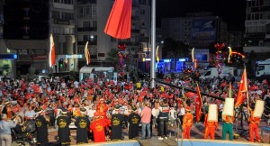 ALİAĞA 15 TEMMUZ ŞEHİTLERİNİ ANDI