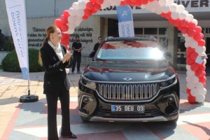 TOGG DEÜ’nün makam aracı oldu