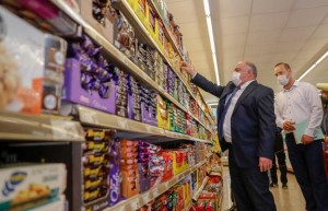 MARKETLERDE FAHİŞ FİYAT DENETİMİ