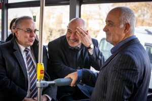 İZTAŞIT garajını ziyaret etti